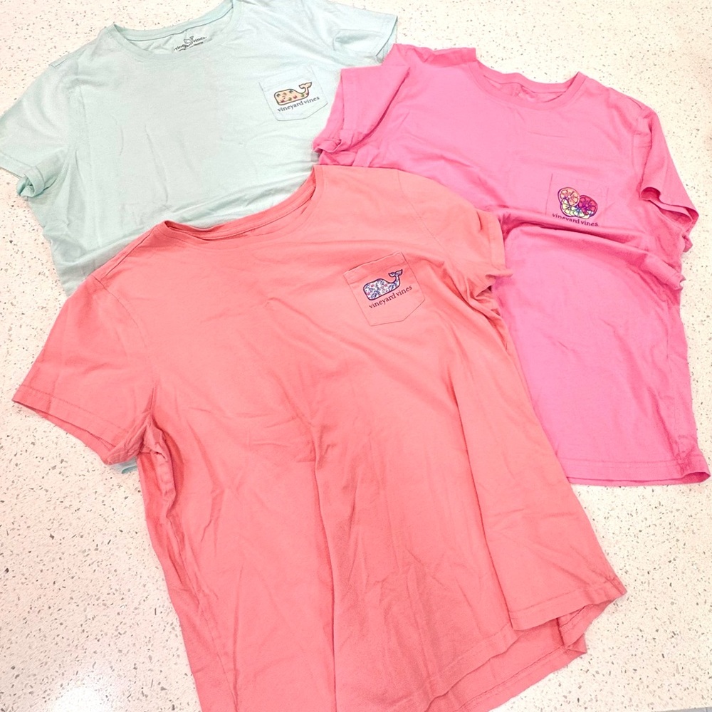 Vineyard Vines women lot Short Sleeve Pocket Tees Coral, Pink & Mint large L